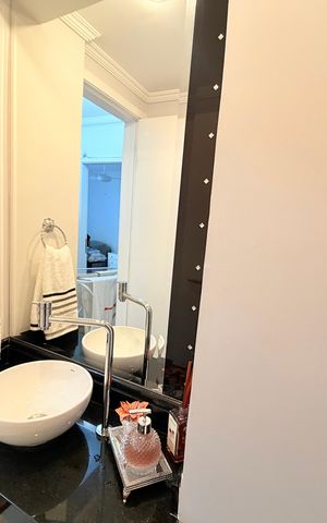 Apartamento à venda com 110m², 2 quartos e 2 vagas Apartamento à venda com 110m², 2 quartos e 2 vagasLavabo