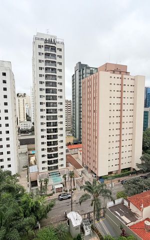 Apartamento à venda com 110m², 2 quartos e 2 vagas Apartamento à venda com 110m², 2 quartos e 2 vagasVista