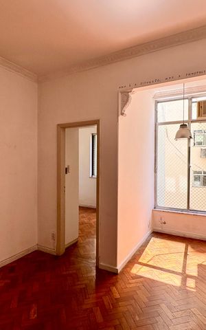 Apartamento à venda com 82m², 2 quartos e sem vaga Apartamento à venda com 82m², 2 quartos e sem vagaSala