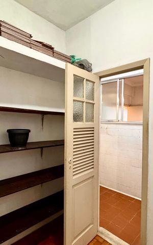 Apartamento à venda com 82m², 2 quartos e sem vaga Apartamento à venda com 82m², 2 quartos e sem vagaQuarto de Serviço