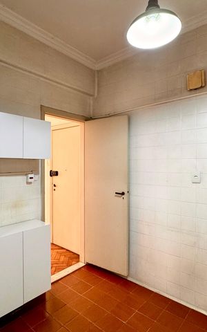 Apartamento à venda com 82m², 2 quartos e sem vaga Apartamento à venda com 82m², 2 quartos e sem vagaCozinha