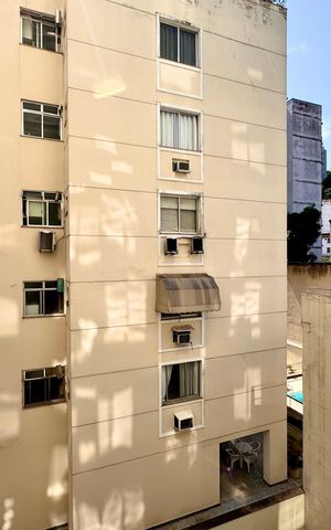 Apartamento à venda com 82m², 2 quartos e sem vaga Apartamento à venda com 82m², 2 quartos e sem vagaVista Sala