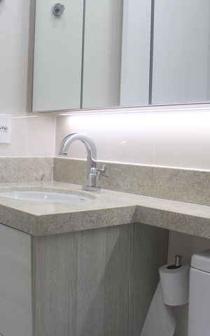 Apartamento à venda com 65m², 2 quartos e 1 vagaBanheiro da Suíte