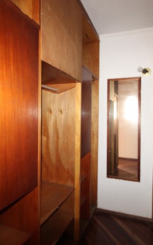 Casa para alugar com 118m², 3 quartos e 3 vagasCloset da suíte