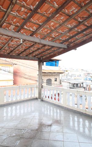 Casa para alugar com 118m², 3 quartos e 3 vagasVaranda da suíte