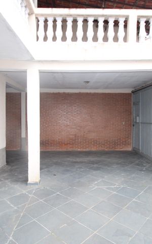 Casa para alugar com 118m², 3 quartos e 3 vagasGaragem