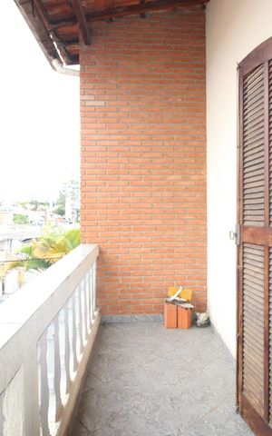 Casa para alugar com 118m², 3 quartos e 3 vagasVaranda da suíte