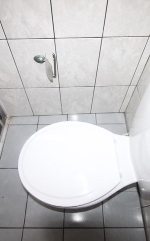 Casa para alugar com 118m², 3 quartos e 3 vagasBanheiro