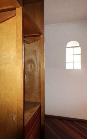 Casa para alugar com 118m², 3 quartos e 3 vagasCloset da suíte