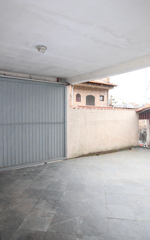 Casa para alugar com 118m², 3 quartos e 3 vagasGaragem