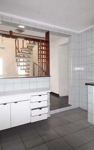 Casa para alugar com 118m², 3 quartos e 3 vagasCozinha