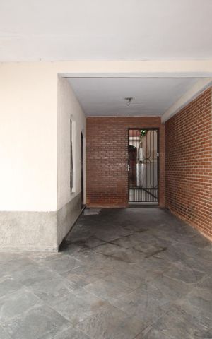 Casa para alugar com 118m², 3 quartos e 3 vagasGaragem