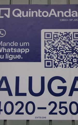 Casa para alugar com 118m², 3 quartos e 3 vagasFachada