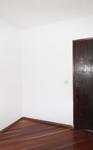 Casa para alugar com 118m², 3 quartos e 3 vagasQuarto 3