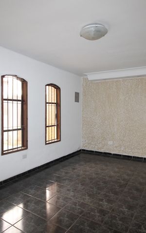Casa para alugar com 118m², 3 quartos e 3 vagasSala