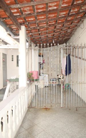 Casa para alugar com 118m², 3 quartos e 3 vagasVaranda