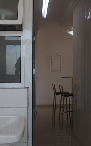 Apartamento para alugar com 70m², 2 quartos e 1 vagaÁrea de Serviço