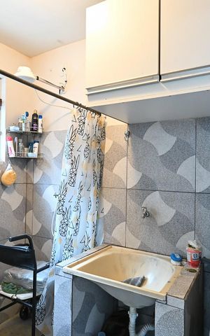 Casa à venda com 265m², 4 quartos e 4 vagasBanheiro/Área de Serviço 