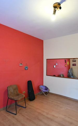 Casa à venda com 265m², 4 quartos e 4 vagasQuarto 2