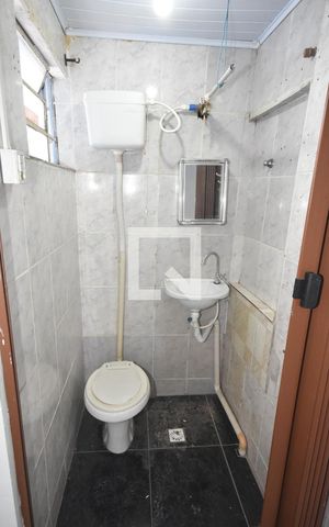 Casa para alugar com 60m², 2 quartos e sem vaga