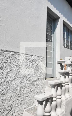 Casa para alugar com 60m², 2 quartos e sem vaga