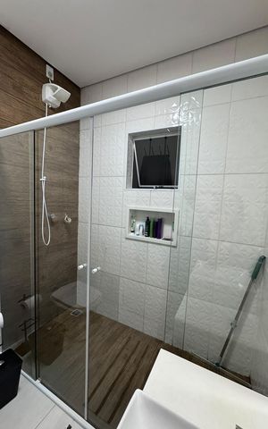 Casa à venda com 65m², 2 quartos e 3 vagas Casa à venda com 65m², 2 quartos e 3 vagasBanheiro 2