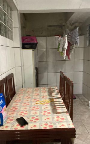 Casa à venda com 65m², 3 quartos e 1 vaga Casa à venda com 65m², 3 quartos e 1 vagaÁrea de serviço