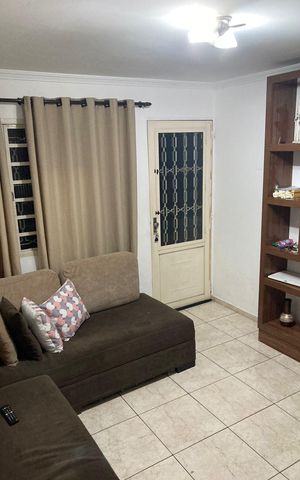 Casa à venda com 65m², 3 quartos e 1 vaga Casa à venda com 65m², 3 quartos e 1 vagaSala