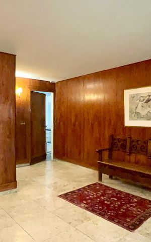 Apartamento para alugar com 238m², 4 quartos e 1 vagaHall de entrada