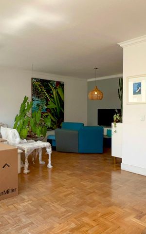 Apartamento para alugar com 238m², 4 quartos e 1 vagaSala