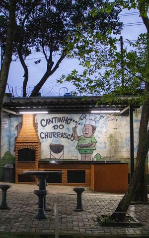 Apartamento para alugar com 58m², 2 quartos e 1 vagaÁrea comum - Churrasqueira
