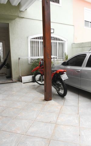 Casa para alugar com 160m², 4 quartos e 2 vagas Casa para alugar com 160m², 4 quartos e 2 vagasQuintal