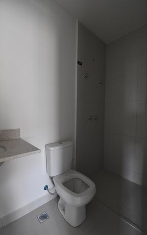Apartamento à venda com 68m², 3 quartos e 1 vagaBanheiro 2