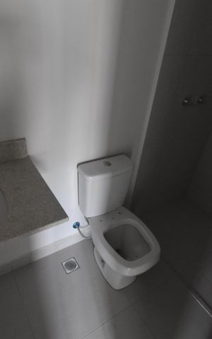 Apartamento à venda com 68m², 3 quartos e 1 vagaBanheiro 2