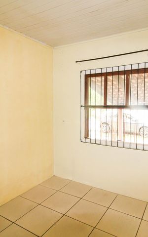 Casa para alugar com 50m², 2 quartos e 1 vaga Casa para alugar com 50m², 2 quartos e 1 vagaQuarto 1