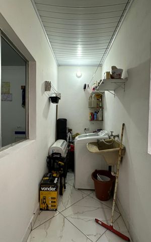Casa para alugar com 110m², 2 quartos e 2 vagas Casa para alugar com 110m², 2 quartos e 2 vagasÁrea de Serviço