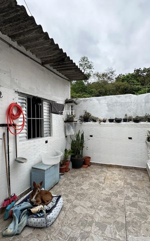 Casa para alugar com 110m², 2 quartos e 2 vagas Casa para alugar com 110m², 2 quartos e 2 vagasQuintal