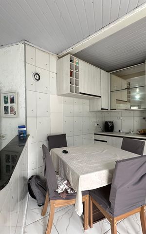Casa para alugar com 110m², 2 quartos e 2 vagas Casa para alugar com 110m², 2 quartos e 2 vagasCozinha