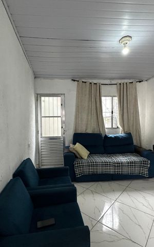 Casa para alugar com 110m², 2 quartos e 2 vagas Casa para alugar com 110m², 2 quartos e 2 vagasSala