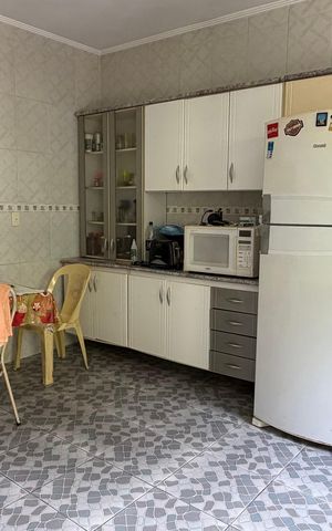 Casa à venda com 400m², 3 quartos e 3 vagasCozinha 