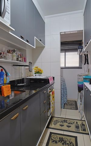 Apartamento à venda com 49m², 2 quartos e 1 vagaCozinha