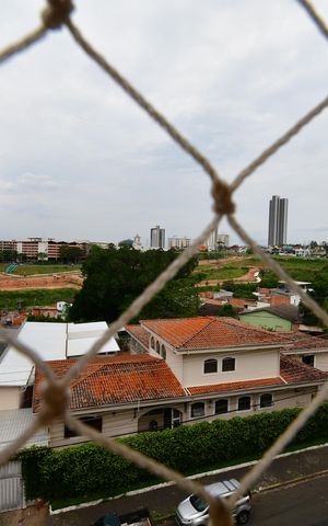 Apartamento à venda com 95m², 3 quartos e 1 vagaQuarto 2 - Vista