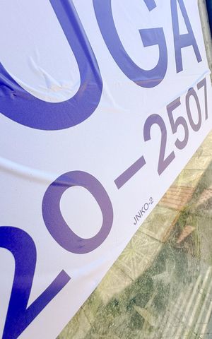 Apartamento para alugar com 92m², 2 quartos e 1 vagaPlaquinha