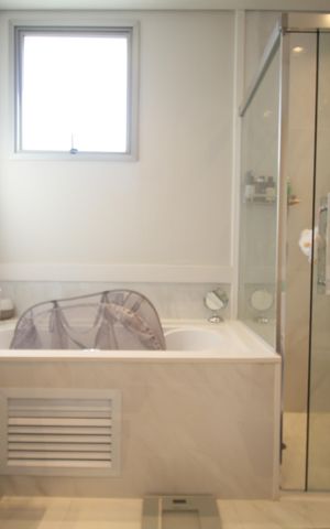 Apartamento à venda com 186m², 4 quartos e 2 vagasBanheiro Suíte 4