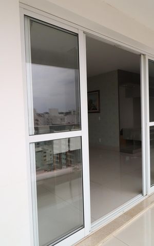 Apartamento para alugar com 135m², 3 quartos e 2 vagasVaranda