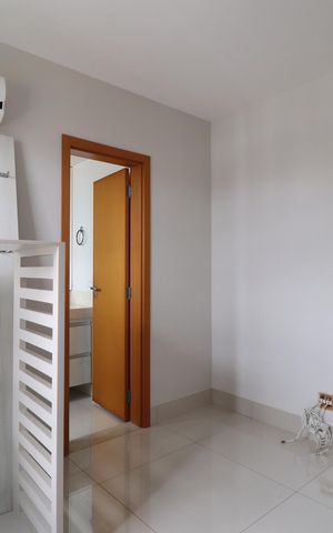 Apartamento para alugar com 135m², 3 quartos e 2 vagasQuarto 2 - Suíte