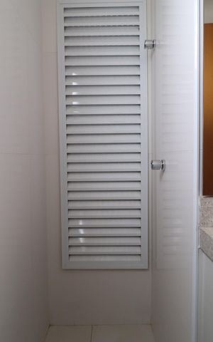Apartamento para alugar com 135m², 3 quartos e 2 vagasBanheiro de serviço