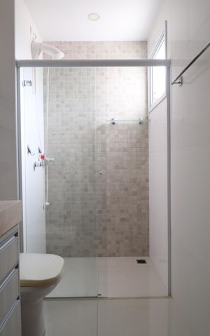 Apartamento para alugar com 135m², 3 quartos e 2 vagasBanheiro do Quarto 1