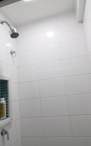 Apartamento à venda com 75m², 3 quartos e 2 vagasBanheiro comum