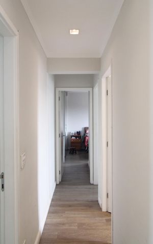 Apartamento à venda com 75m², 3 quartos e 2 vagasCorredor